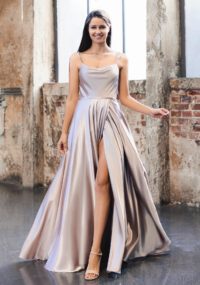 spolecenske-saty-na-maturitni-ples-maturak-satenove-bezove-tělové-hnede-orechove-CHK0782_Macadamia Nut_1